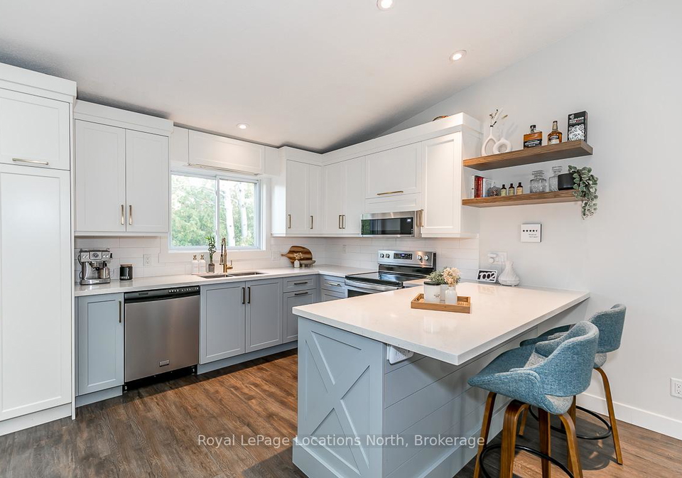 14-dawson-drive-collingwood-ontario-s13028014