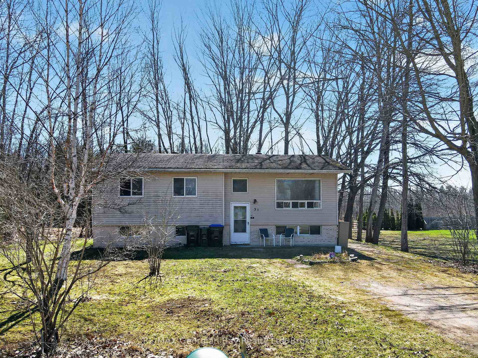 31-becketts-side-road-tay-ontario-s13028974