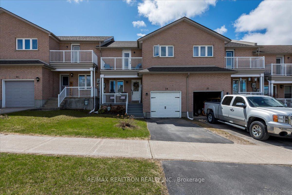 24-owen-street-penetanguishene-ontario-s13030102