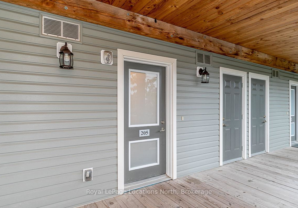 4-anchorage-crescent-collingwood-ontario-s13030278