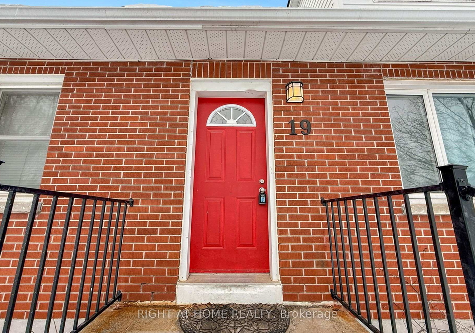 19-alfred-street-w-barrie-ontario-s13030952