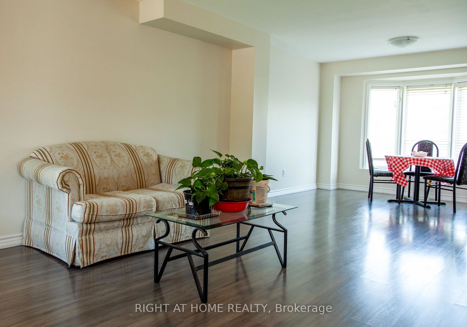 68-trevino-circle-barrie-ontario-s13031352