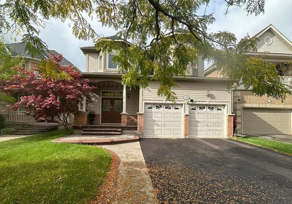 28-sovereigns-gate-barrie-ontario-s13033036