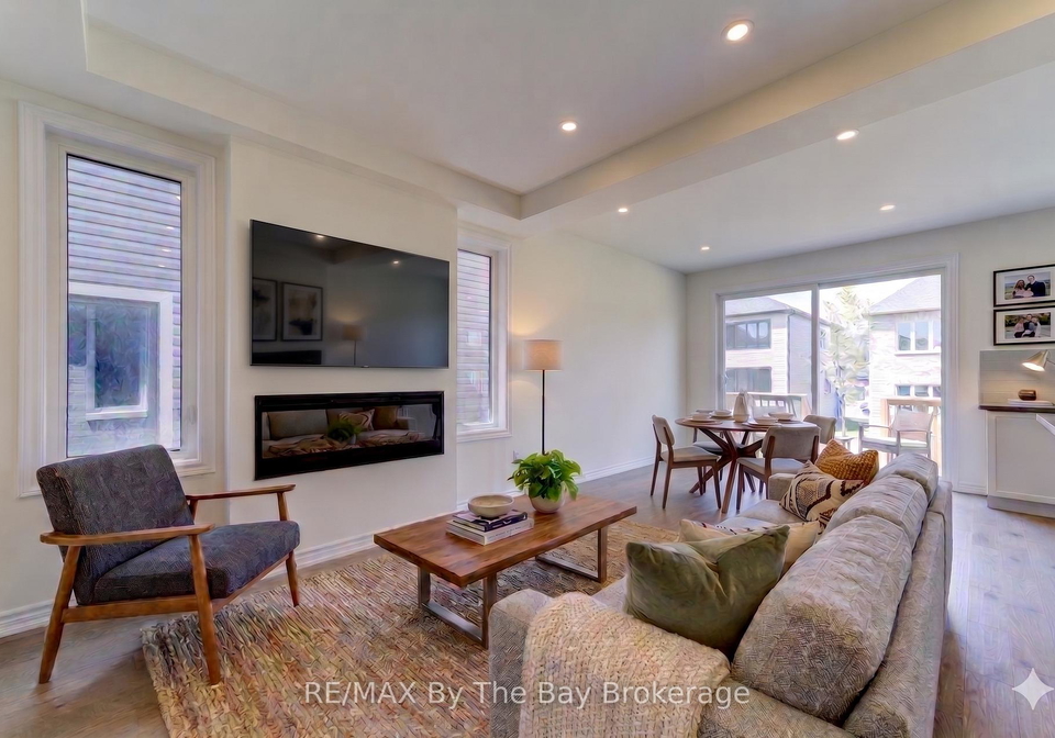 15-sun-valley-avenue-wasaga-beach-ontario-s13033342
