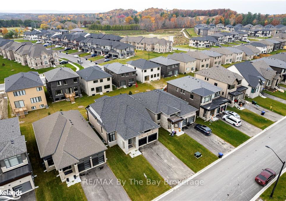 3-rosanne-circle-wasaga-beach-ontario-s13033362