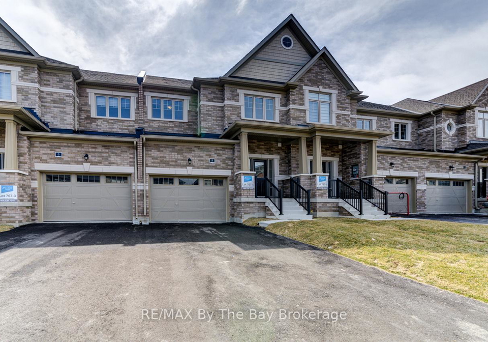 8-federica-crescent-wasaga-beach-ontario-s13033468
