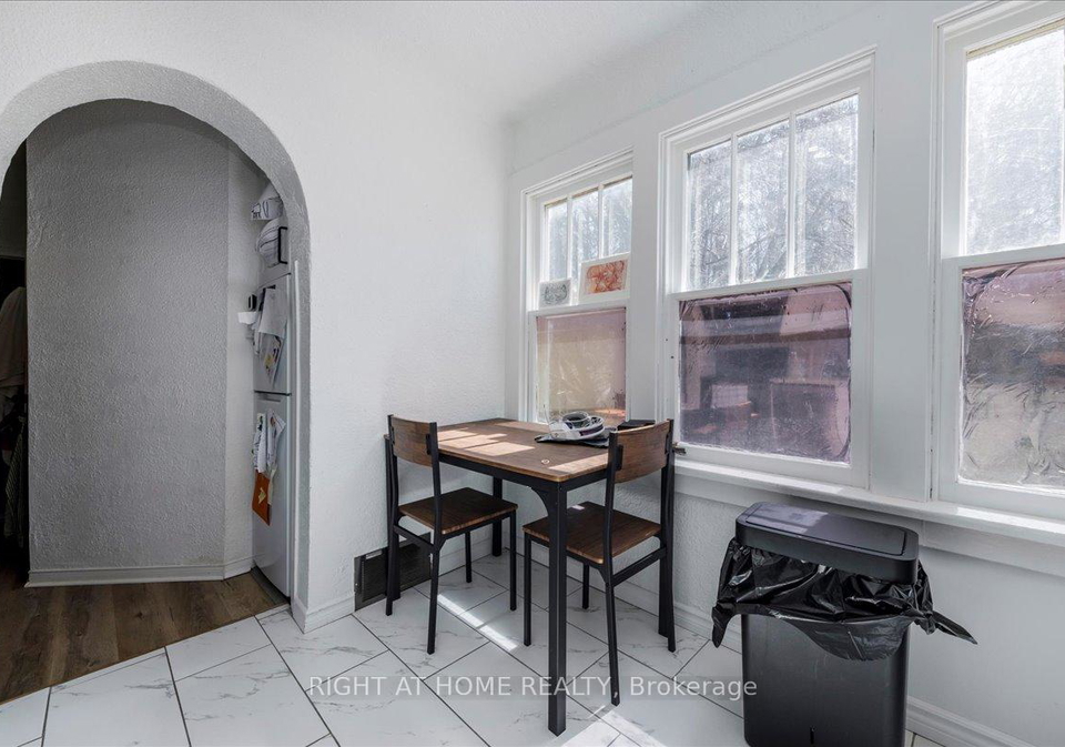 29-peel-street-barrie-ontario-s13034188