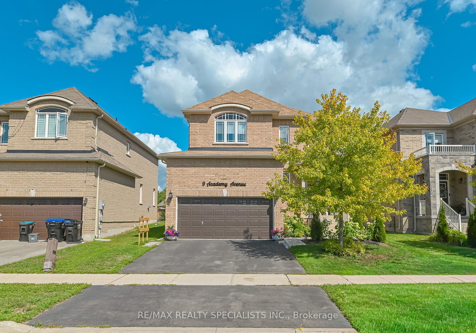 9-academy-avenue-wasaga-beach-ontario-s13035008