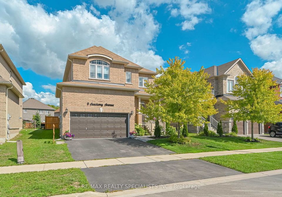 9-academy-avenue-wasaga-beach-ontario-s13035008