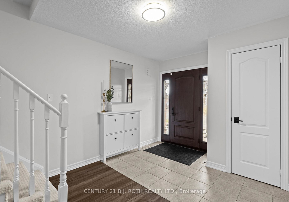 30-megan-crescent-barrie-ontario-s13035088