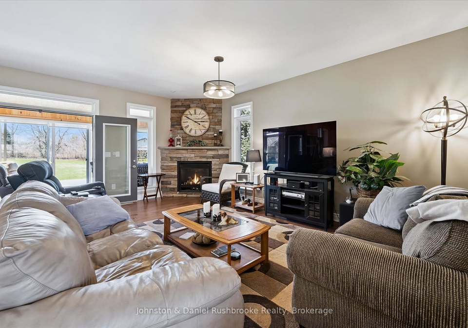 1842-meadowview-court-severn-ontario-s13036642
