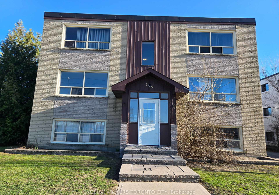 109-gowan-street-barrie-ontario-s13037194
