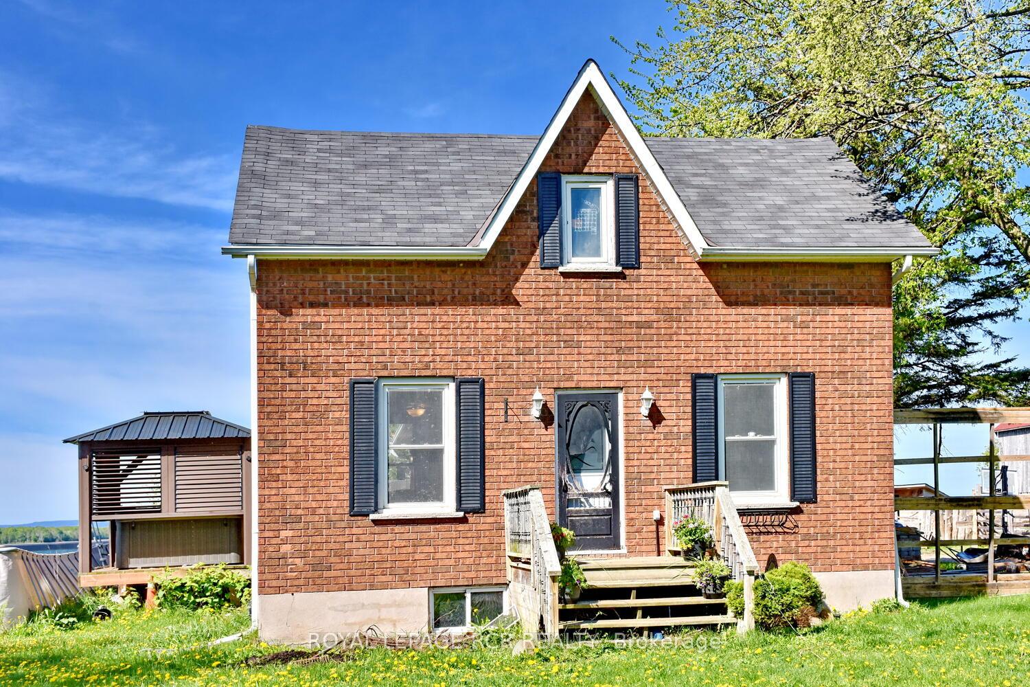 2606-crossland-road-springwater-ontario-s13037824
