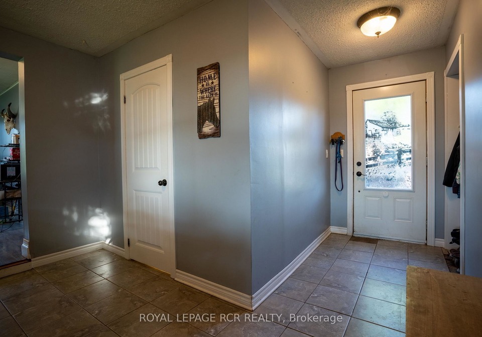 2606-crossland-road-springwater-ontario-s13037824