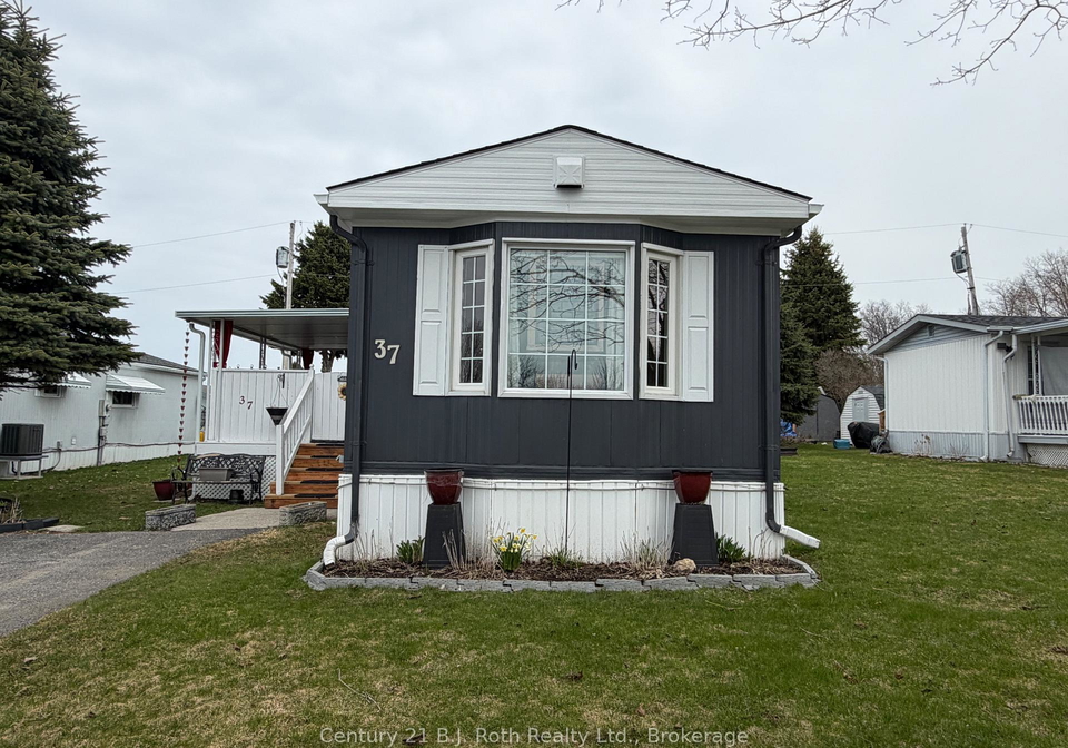 37-berts-road-midland-ontario-s13038490