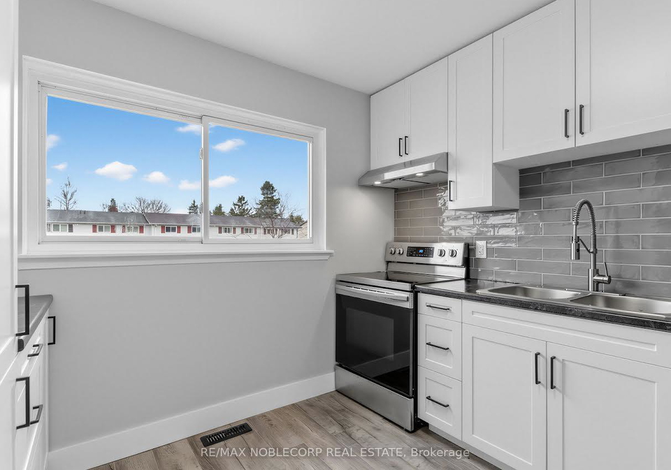 59-scott-crescent-barrie-ontario-s13042374