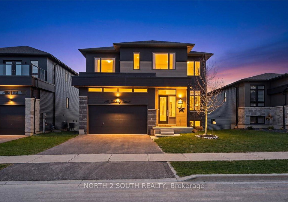 118-berkely-street-wasaga-beach-ontario-s13042790