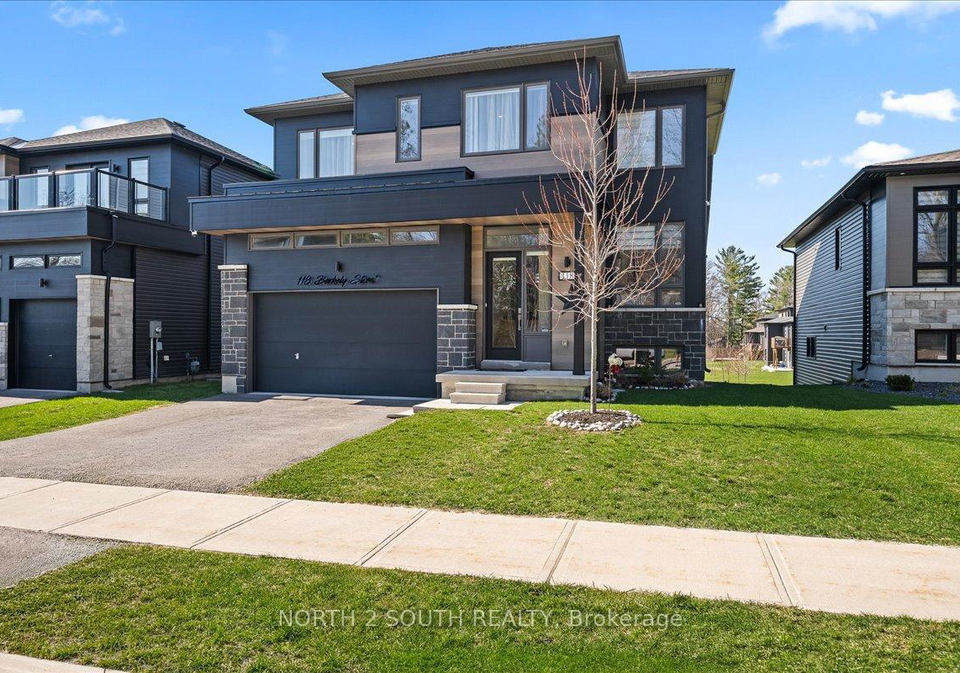 118-berkely-street-wasaga-beach-ontario-s13042790
