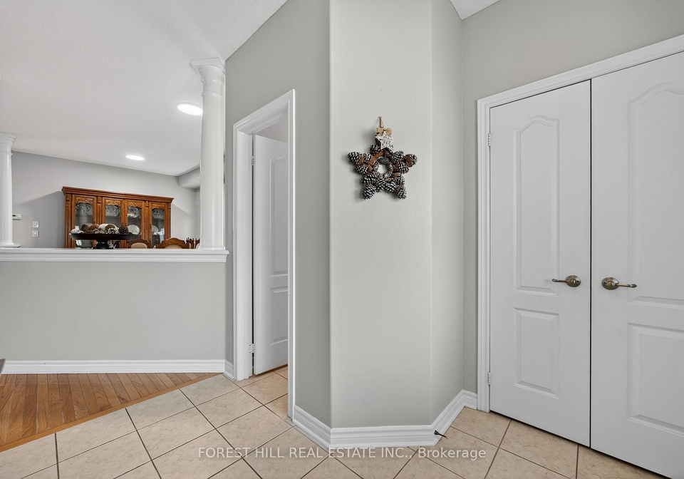 31-connaught-lane-barrie-ontario-s13043760