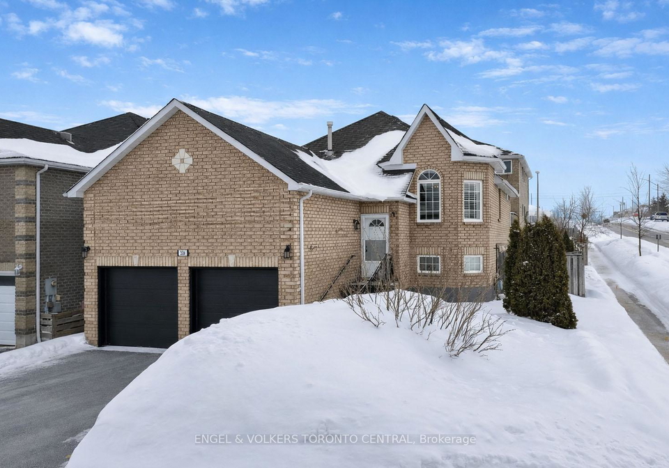 239-country-lane-barrie-ontario-s13044154