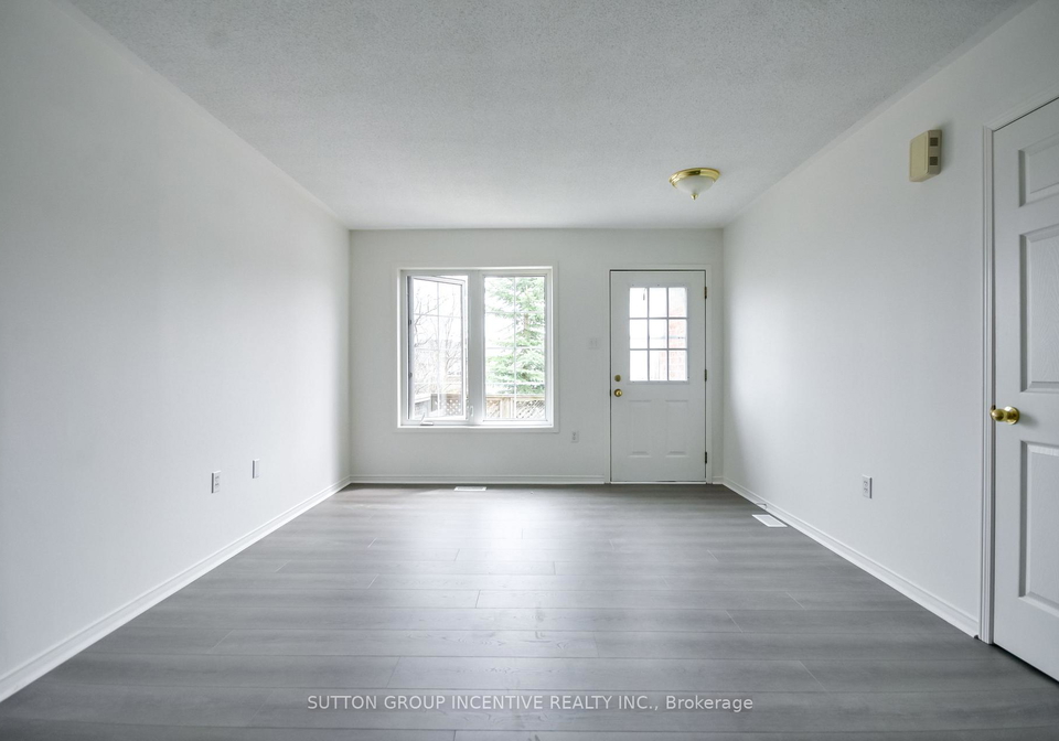 42-hanmer-street-e-barrie-ontario-s13044264