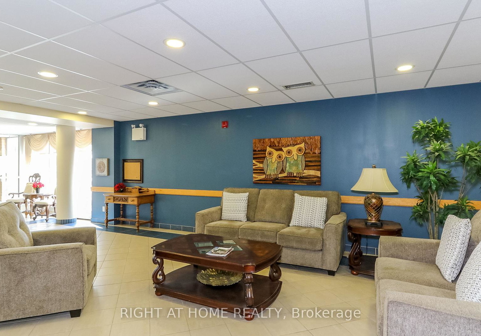 90-dean-avenue-barrie-ontario-s13044972