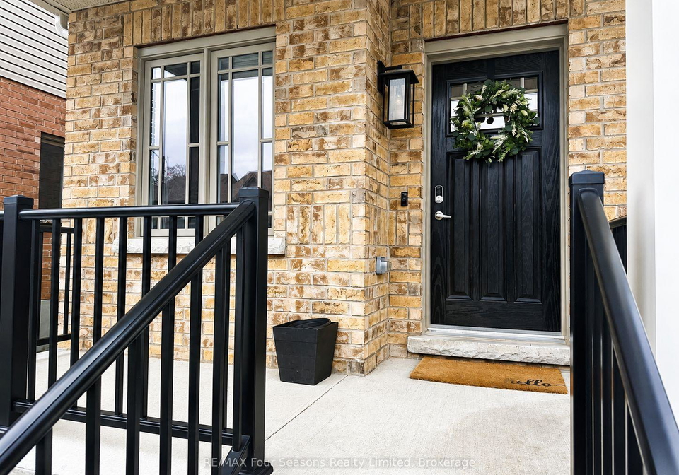 26-shipley-avenue-collingwood-ontario-s13046888