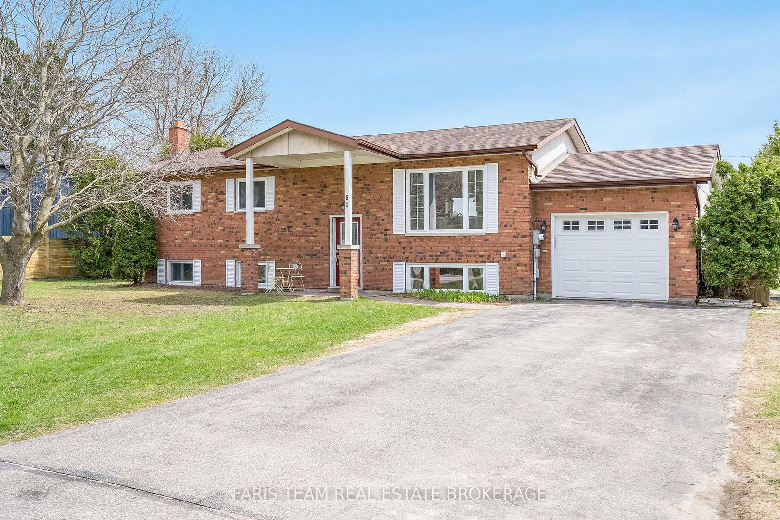 61-mill-street-e-springwater-ontario-s13046914