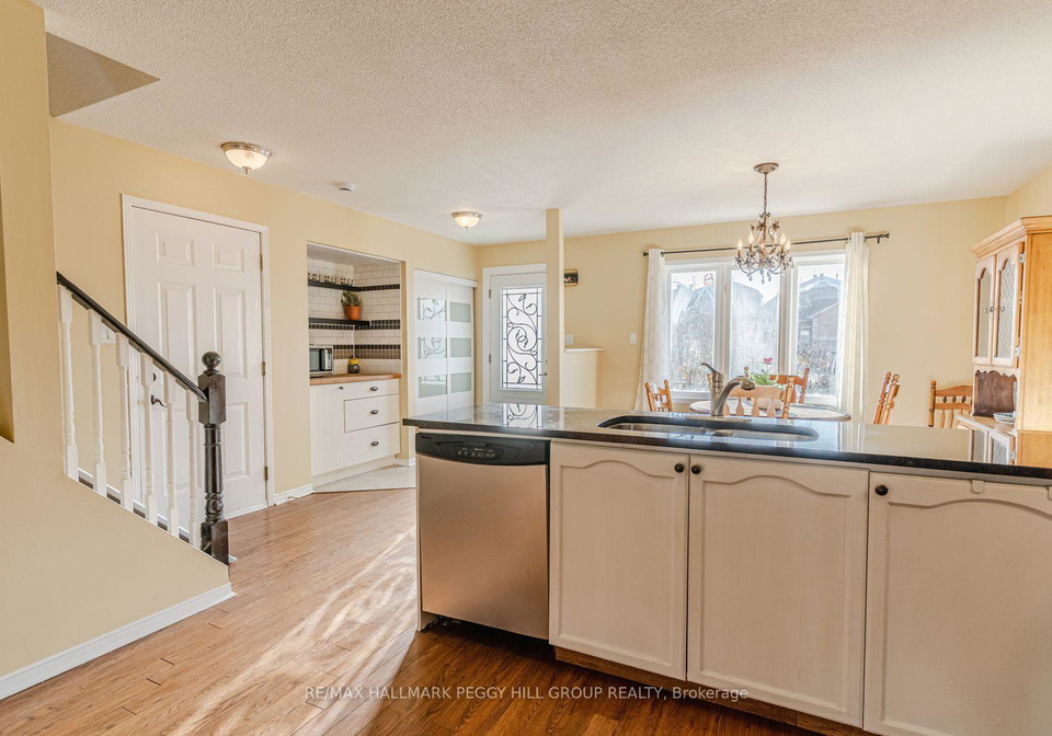 222-country-lane-barrie-ontario-s13047946