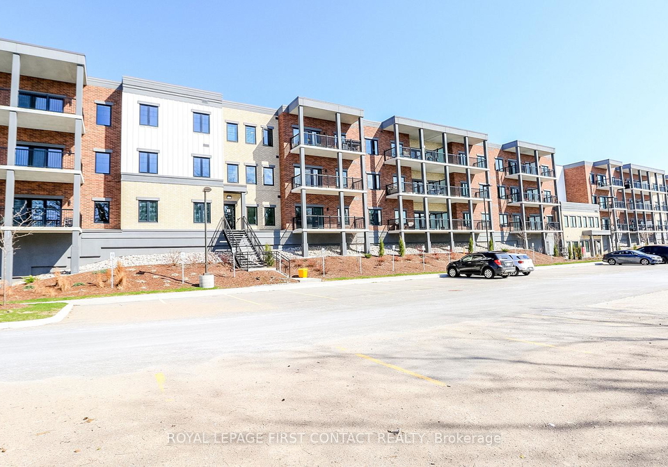 121-mary-street-clearview-ontario-s13048022