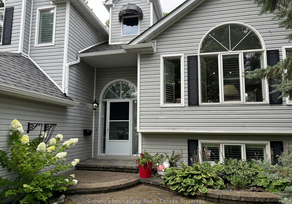 4-nettleton-court-collingwood-ontario-s13048762