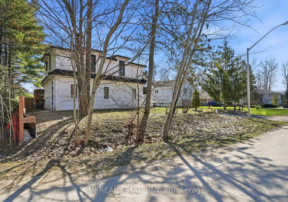 42-fatima-court-wasaga-beach-ontario-s13049554