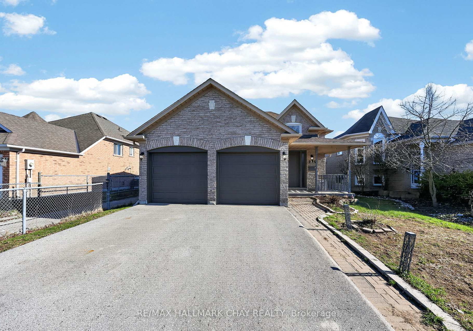 194-wessenger-drive-barrie-ontario-s13049714
