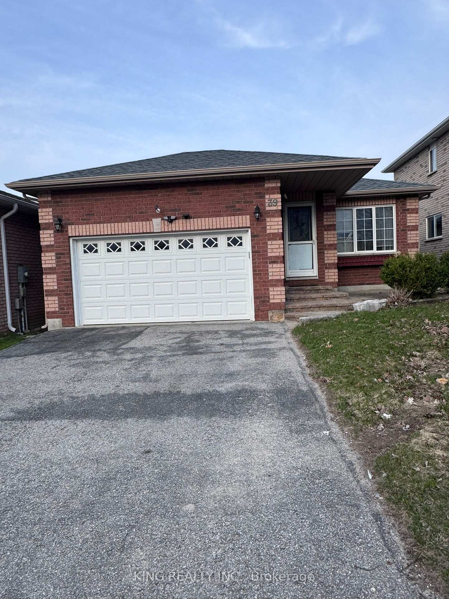 39-red-oak-drive-barrie-ontario-s13049916