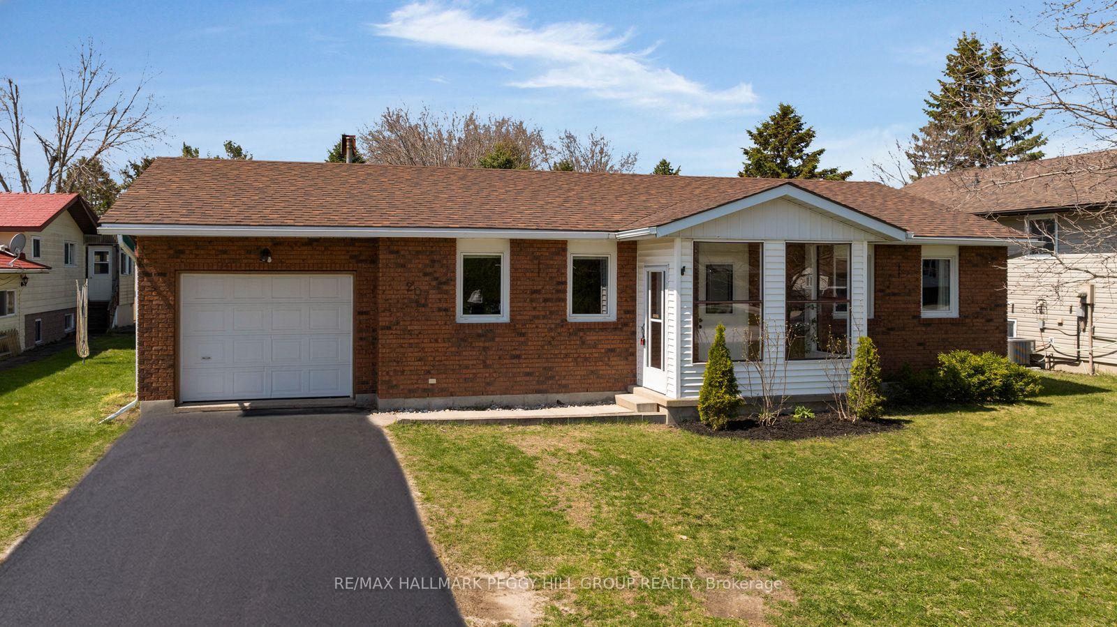 207-clarence-street-clearview-ontario-s13052752