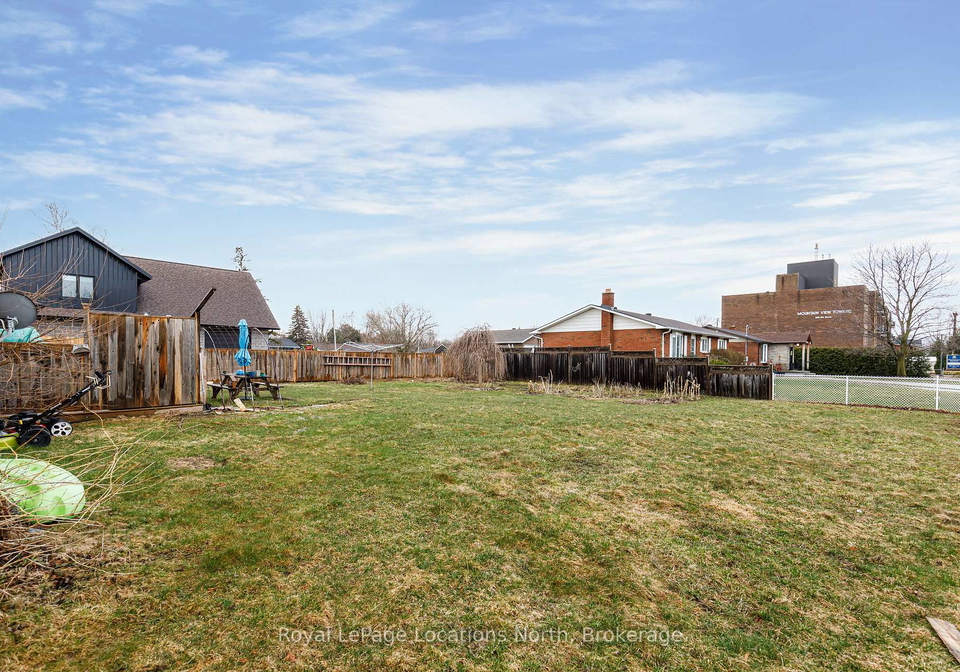 594-oak-street-collingwood-ontario-s13053282