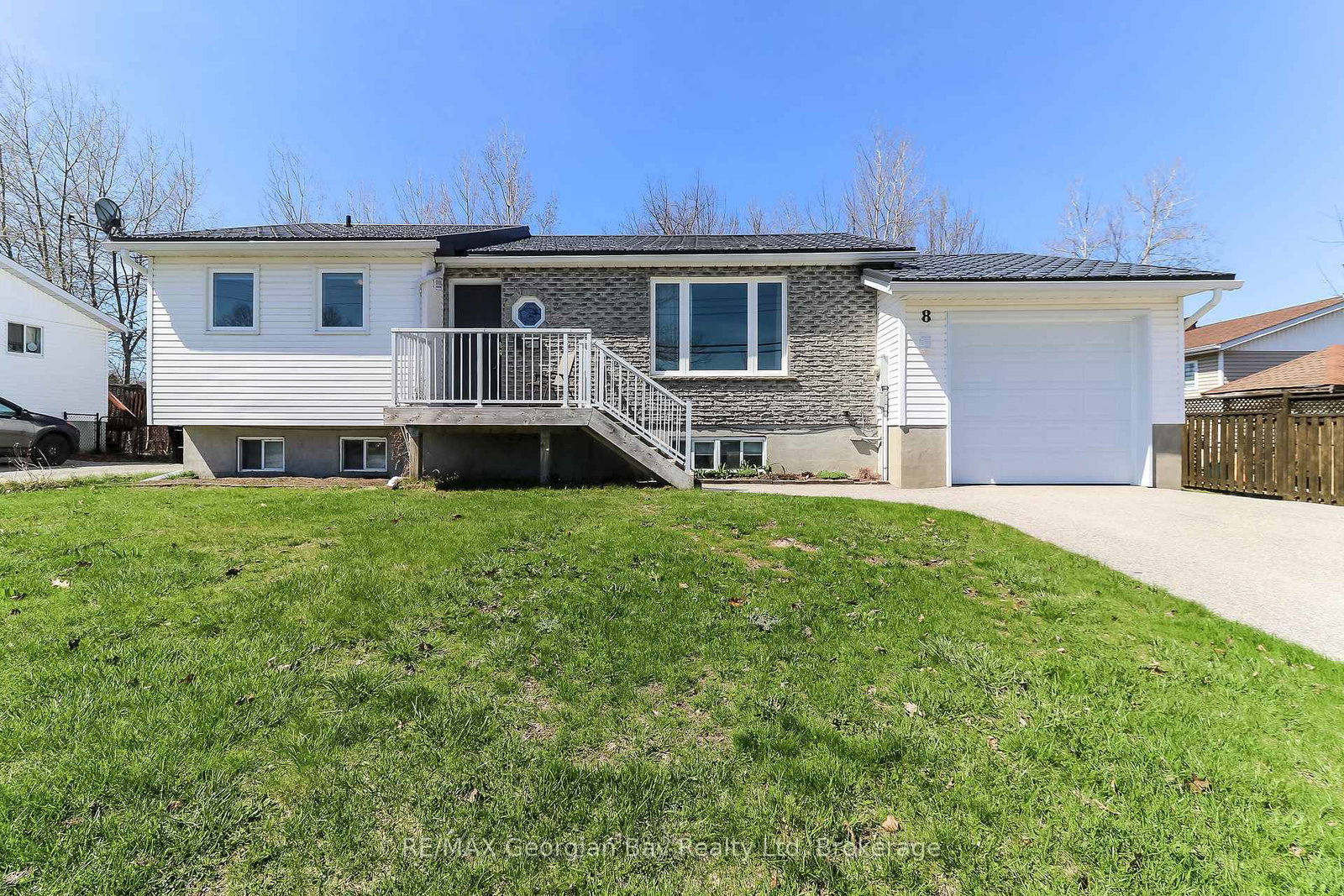 8-john-dillingno-street-tay-ontario-s13053318