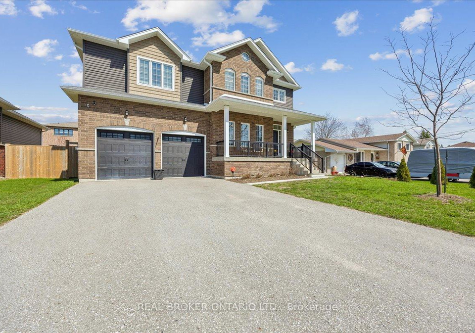 215-centre-street-clearview-ontario-s13054304