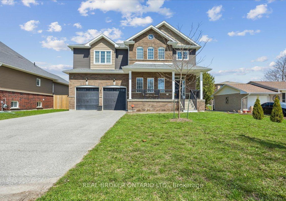 215-centre-street-clearview-ontario-s13054304