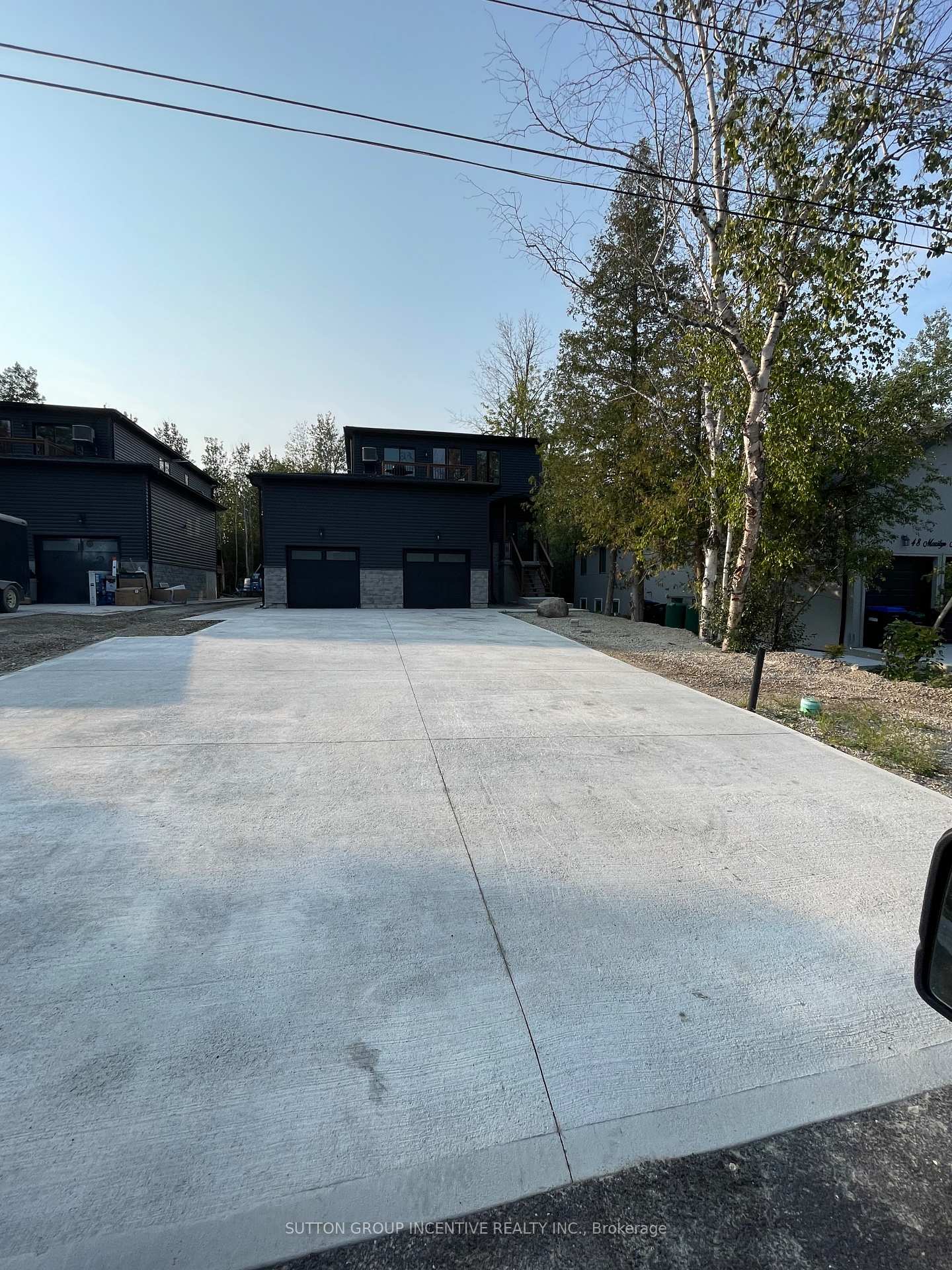 52-marilyn-avenue-s-wasaga-beach-ontario-s13054310