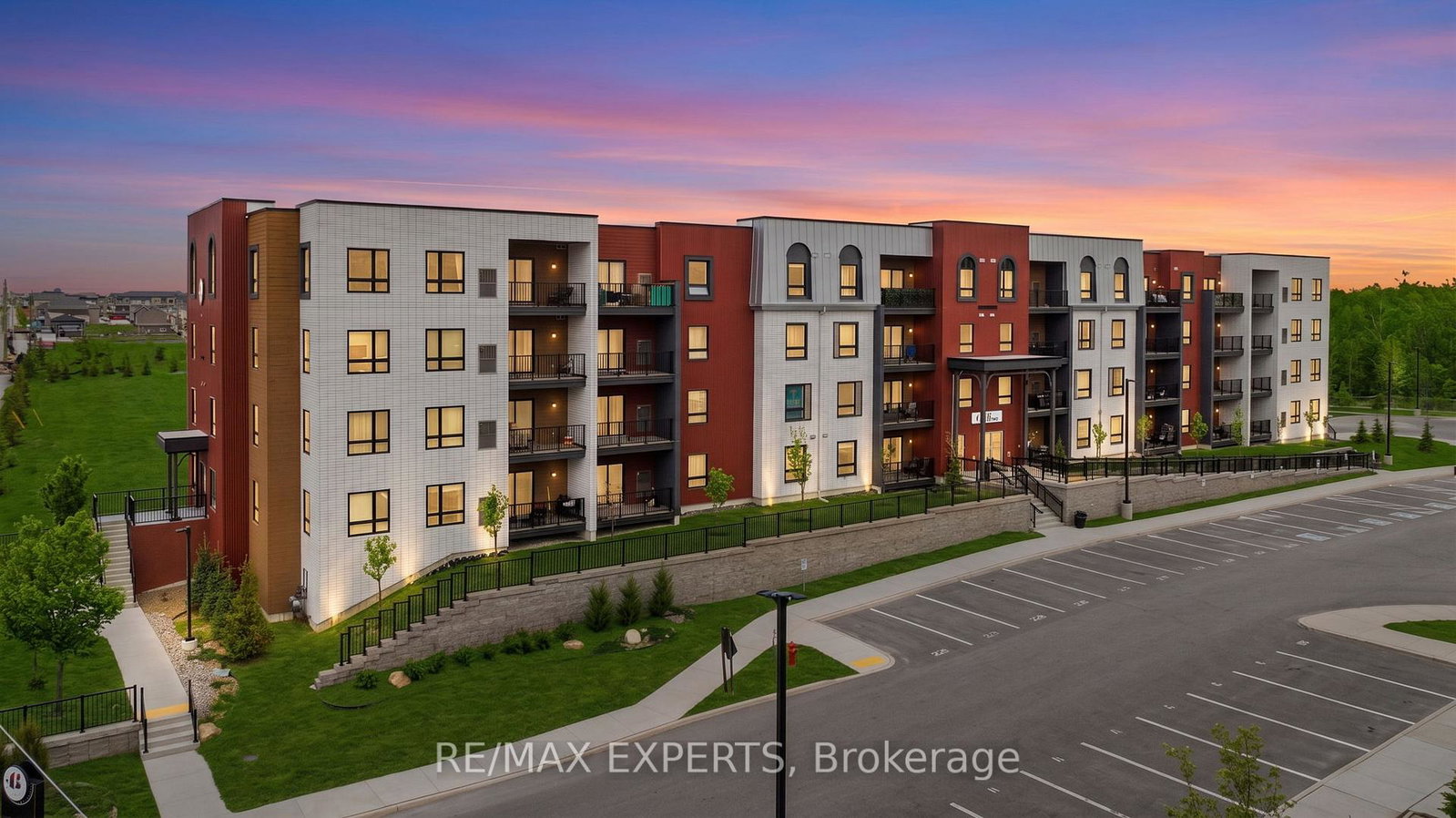 1-chef-lane-barrie-ontario-s13054926