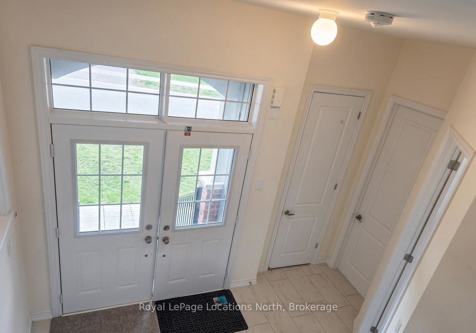 218-roy-drive-clearview-ontario-s13056200