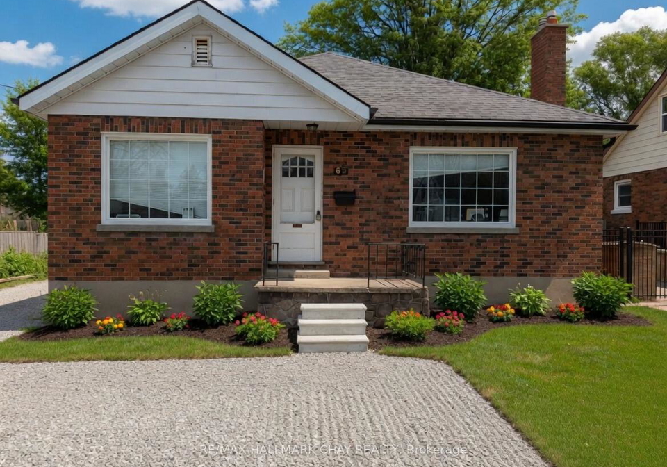 68-drury-lane-barrie-ontario-s13056936
