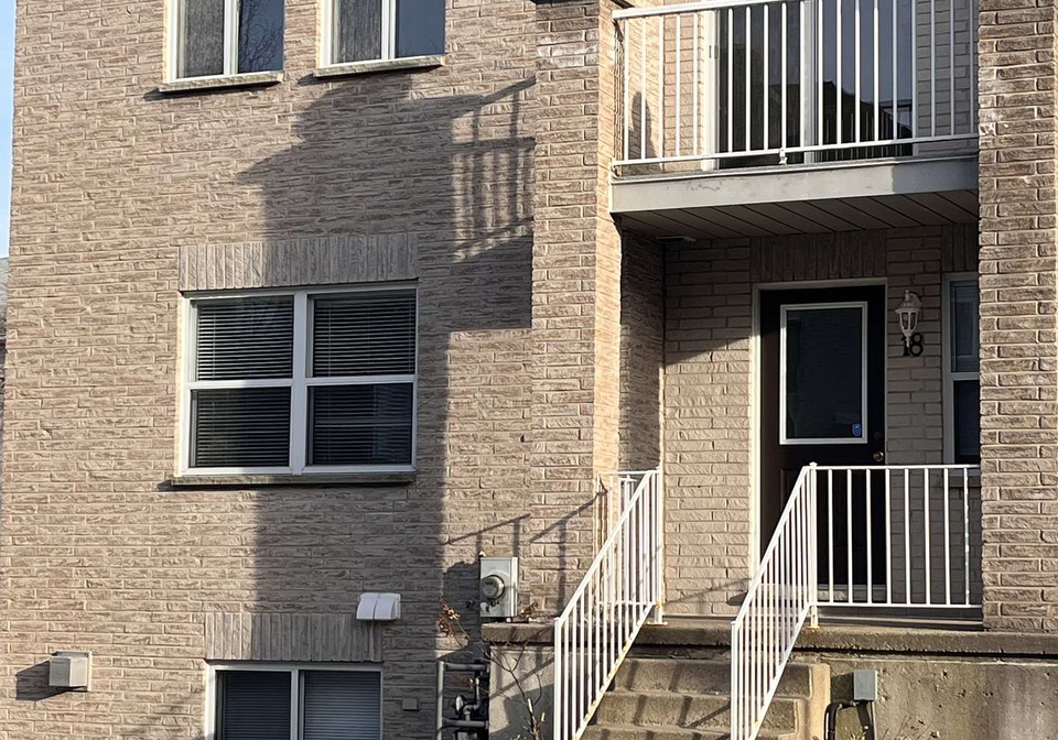 490-veterans-drive-barrie-ontario-s13057340