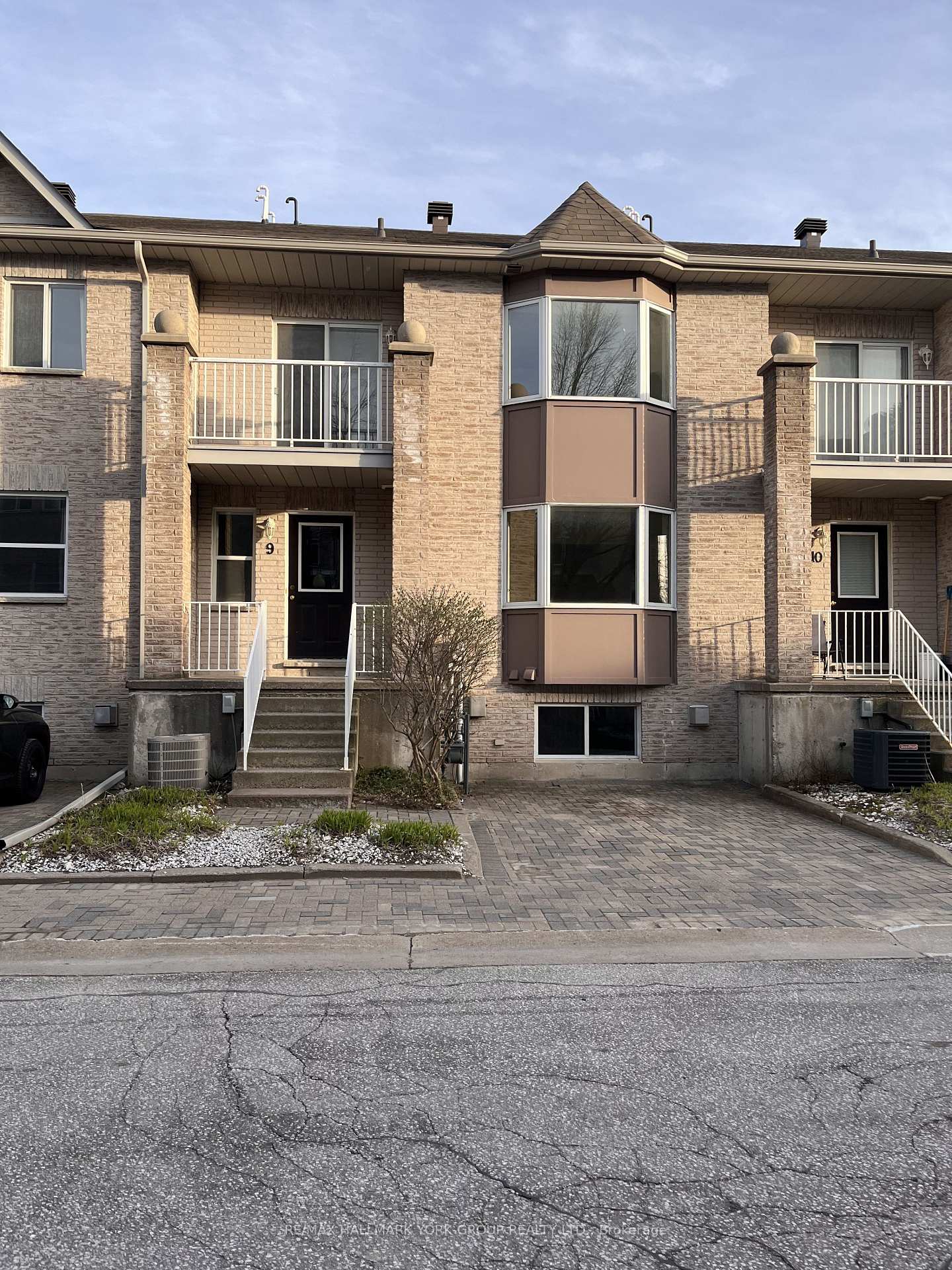 490-veterans-drive-barrie-ontario-s13057588