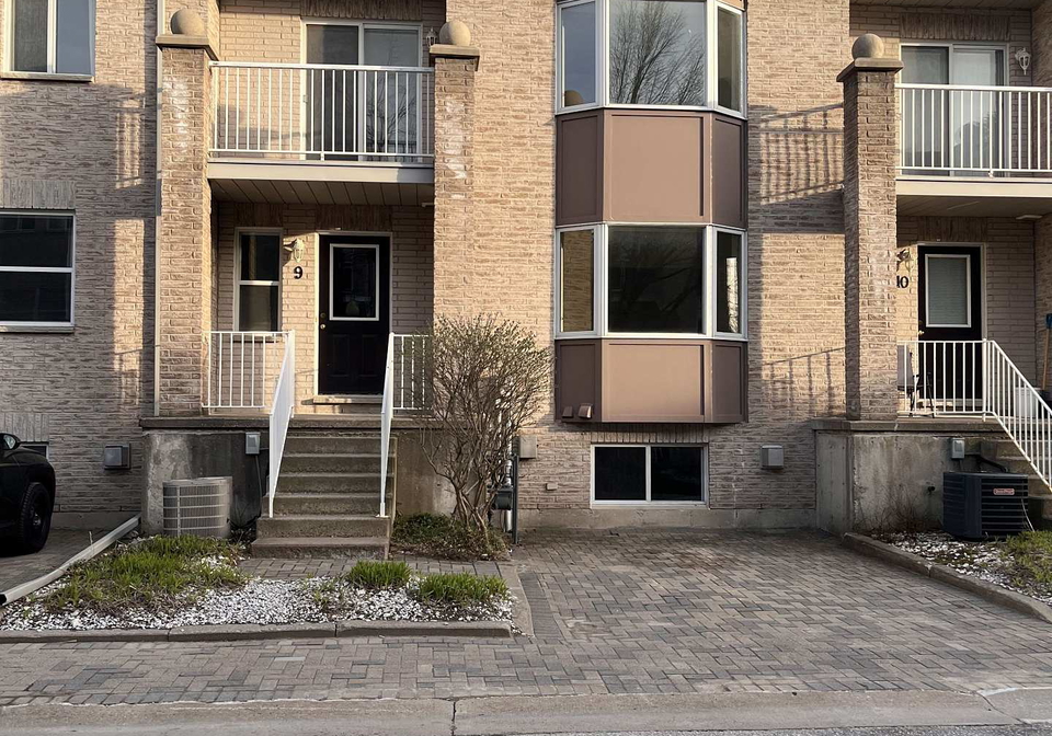 490-veterans-drive-barrie-ontario-s13057588