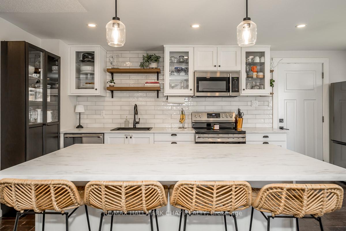 29-shaw-crescent-barrie-ontario-s13059358