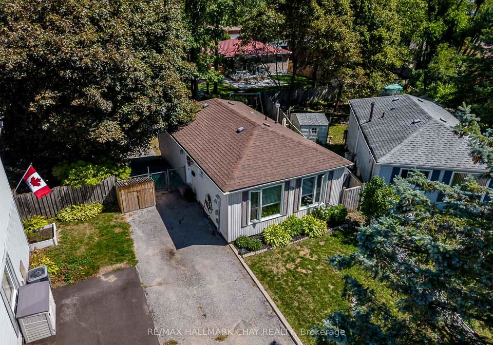 29-shaw-crescent-barrie-ontario-s13059358