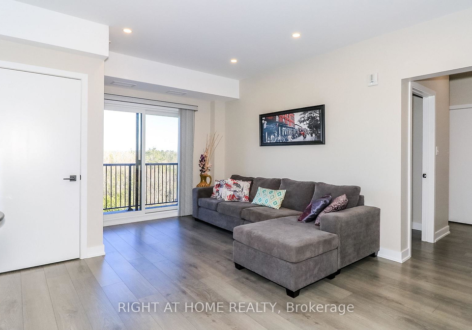 5-chef-lane-barrie-ontario-s13059396
