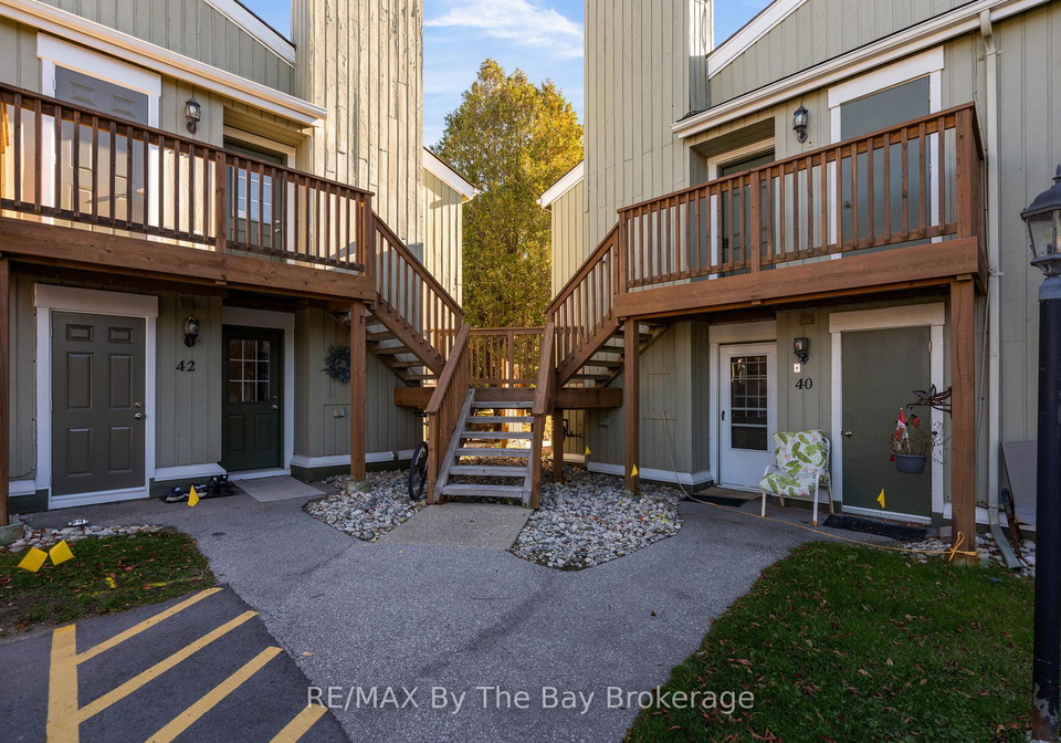 19-dawson-drive-collingwood-ontario-s13059742
